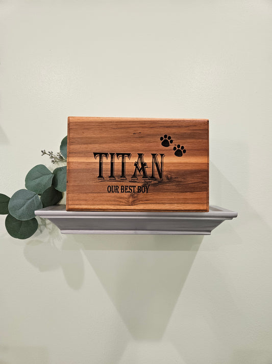 Engraving on Wood Urn