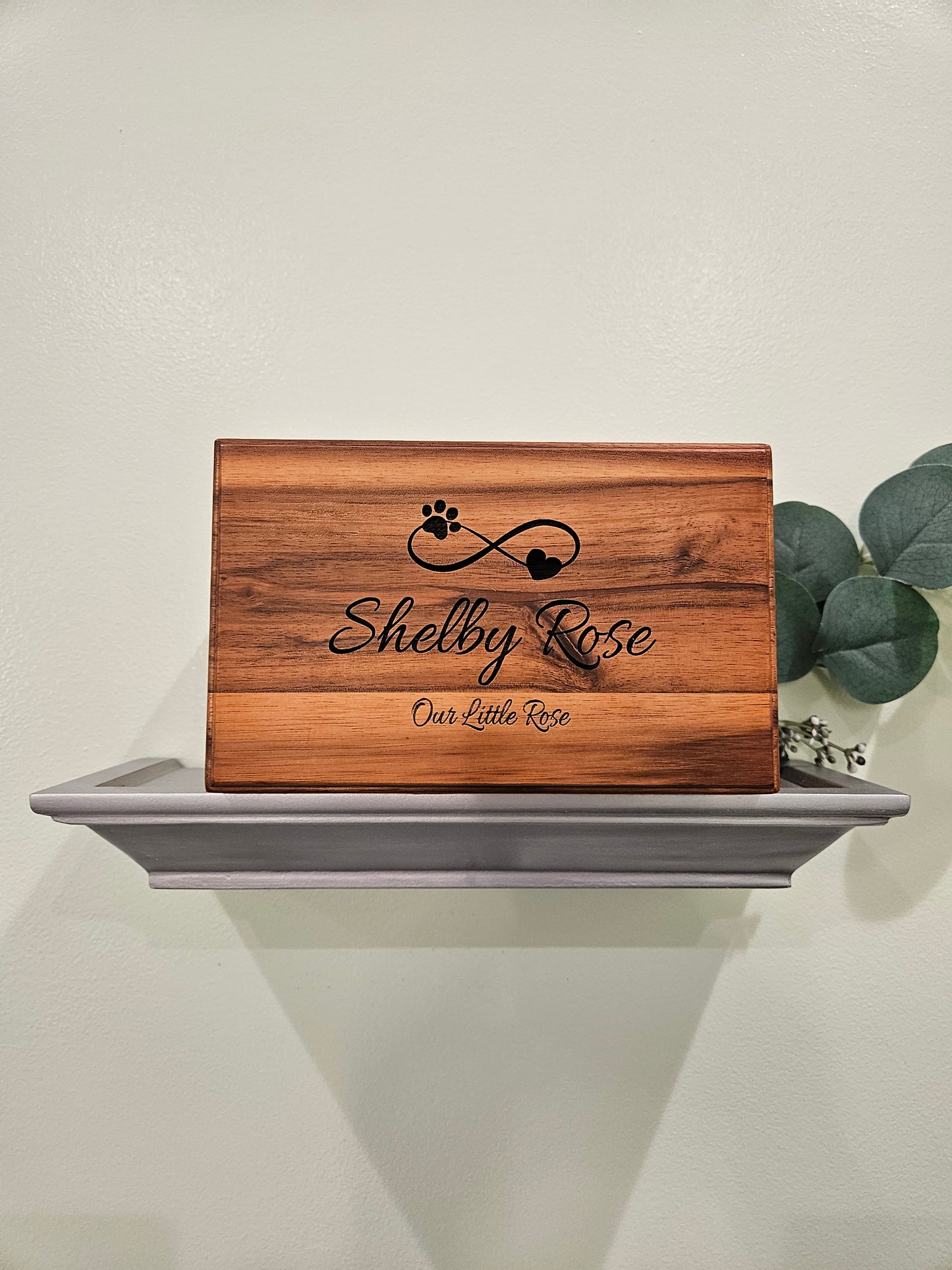 Engraving on Wood Urn
